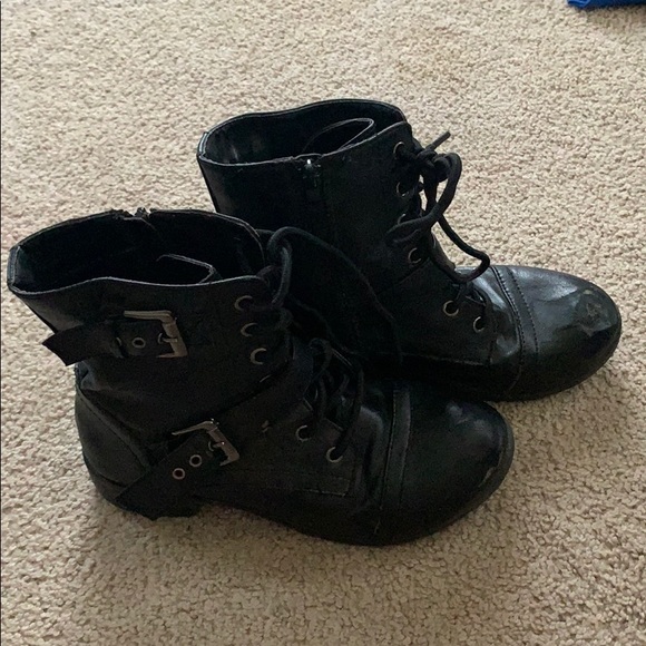 Black leather Kali boots - Picture 2 of 4